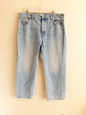 Madewell Pieced Barrel-Leg Jeans light wash size 33T